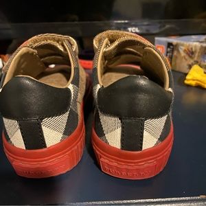 Burberry shoes size 24 also known as 8C